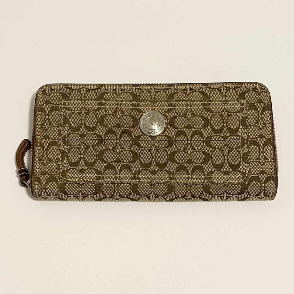 *VINTAGE* Coach Signature Accordion Zip Wallet